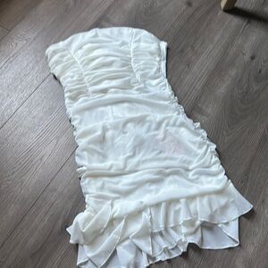 NEW SIZE M WHITE DRESS